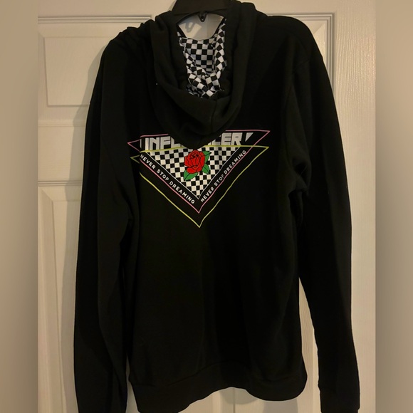 [S/M] • Black & White Checkered • “Influencer” “Never Stop Dreaming” Hoodie • - Picture 2 of 2